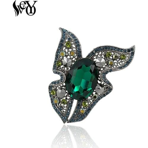 VEYO Brand High Quality Emeralds Crystal Rhinestone Butterfly Brooches for Woman Large Vintage Brooches
