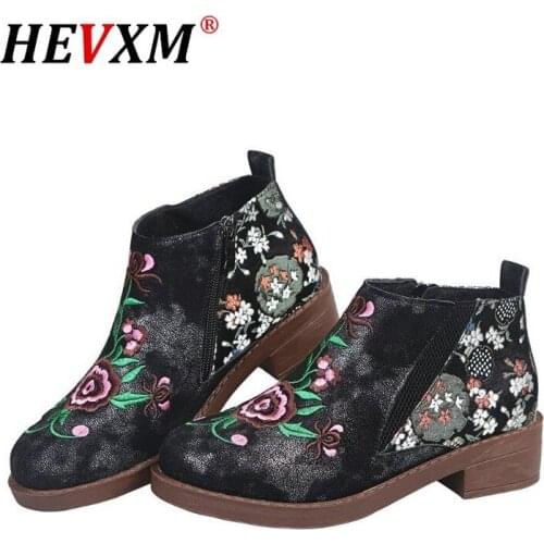 2021 Vintage Embroidery Flower Ankle Boots Women Shoes Woman Genuine Leather Splicing Zipper Casual Women Boots Botas Mujer
