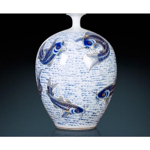 Jingdezhen Painted Gold Vase Famous Hand Painted More Than A Year Blue And White Porcelain vase Ornaments Chinese Ceramic vase