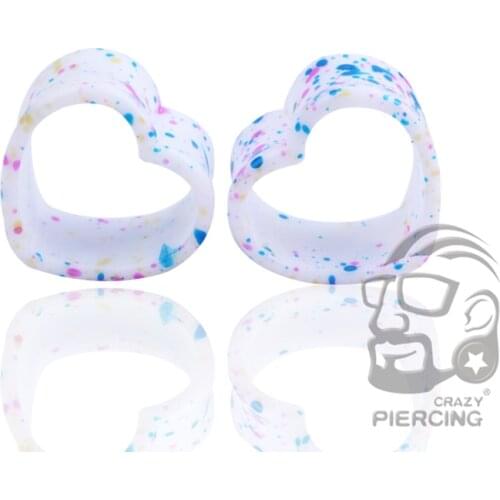 Popular 1 Pair Punk Acrylic Hollow Heart Double Flare Ear Tunnels Ear Gauges Plugs Body Jewelry