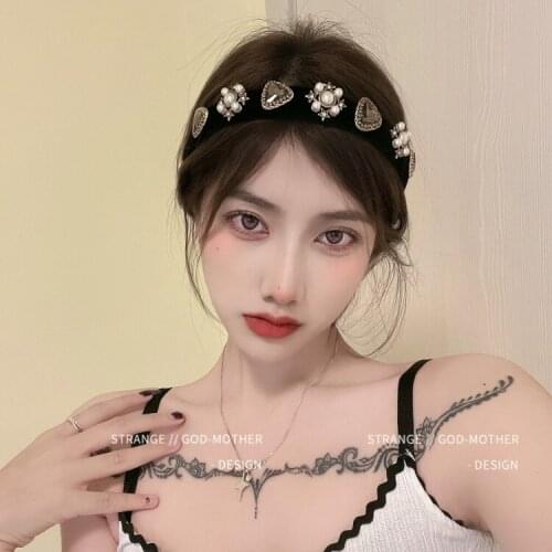 French retro pearl headband female gem crystal niche light luxury Baroque wide edge pressure headband heavy industry hairpin