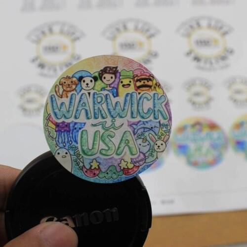 Customized Transparent glossy adhesive waterproof label,waterproof removable printed customized plastic bottle label