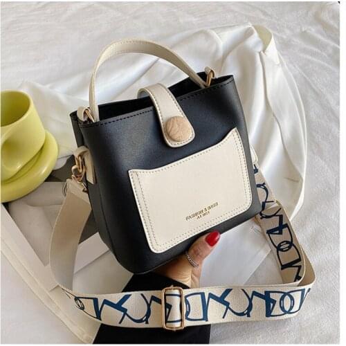 Trendy Womens Bags 2021 Summer and Autumn New Trend Bucket Bags Simple Fashion Contrasting Color Large Capacity Messenger Bag