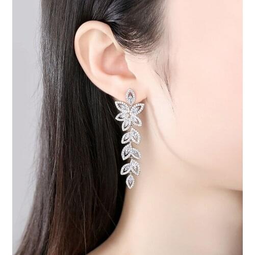 SLBRIDAL Ins Style Pave Setting Fashion CZ Crystal Leaf Women Girl Earring Cubic Zircon Earring Bridal Wedding Dangle Earring