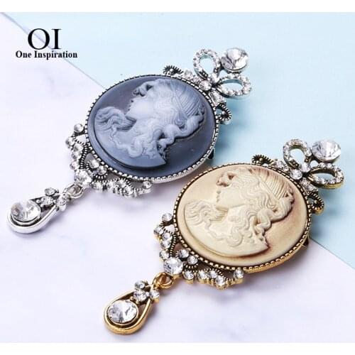 OneInspiration Vintage Brooches For Clothes