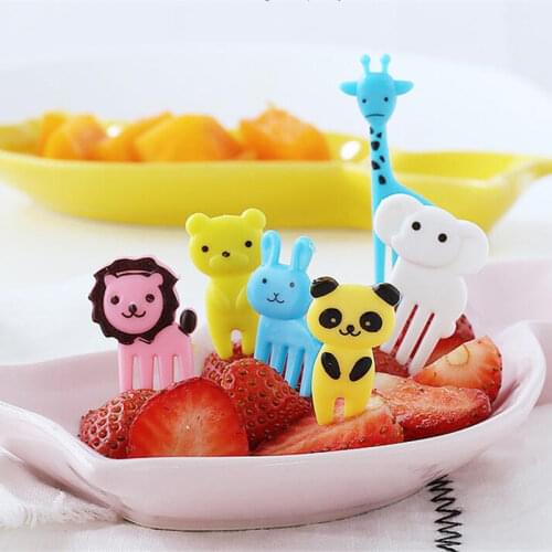 Lovely Animal Fruit Fork Mini Cartoon Snack Cake Dessert Food Fruit Toothpick Forks for Kids Bento Lunch Birthday Party Decor