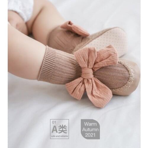 2021 Autumn Baby Soft-soled Floor Footwear Baby Socks Mid-tube Anti-drop Korean Bow Princess Socks Toddler Socks Shoes