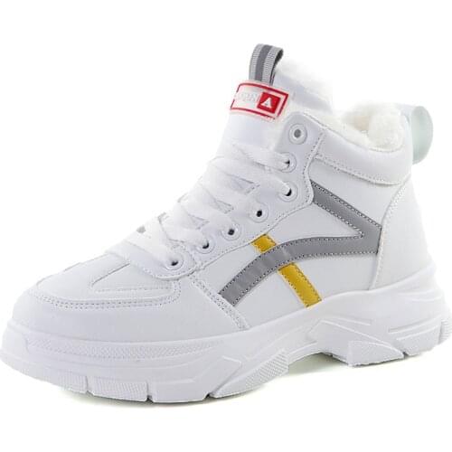 Winter Boots Women Ankle Boots Warm PU Plush Winter Woman Shoes Sneakers Flats Lace Up Ladies Shoes Women Short Snow Boots 2020