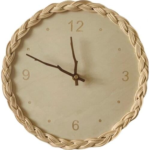 European Style Braid Wall Clock Wood Wear-Resistant Long Lasting Silent Digital Clocks Living Room Wall Watch Decoration