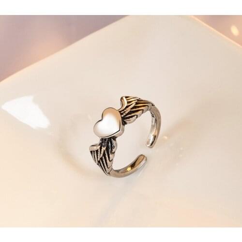 Girl Gifts Vintage Heart with Angle Wings Rings for Women Punk Adjustable Finger Rings Ancient Retro Fashion Women Ring Jewelry