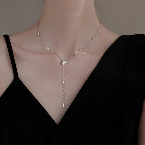 New 2020 Trendy Pendant Chain Necklace Maple leaf Shape AAA Zircon Shiny Jewelry For Women Holiday Gift Mother Gift