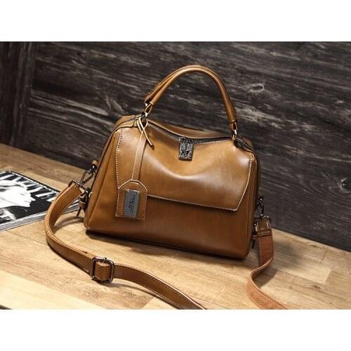 Spring/summer 2021 new retro fashion oil wax portable slung pillow handbag purses and handbags leather handbag