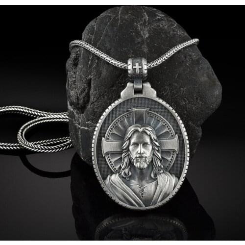 Vintage religious Jewelry on the neck Christianity Jesus pendant necklace men Catholic cross Jesus Man chain necklace medallion