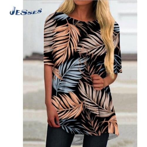 Leaf Print Plus Size Round Neck T-shirt Fashion Short-sleeved Casual Ladies Tops Maple Leaf Loose Streetwear 3XL Women Pullovers