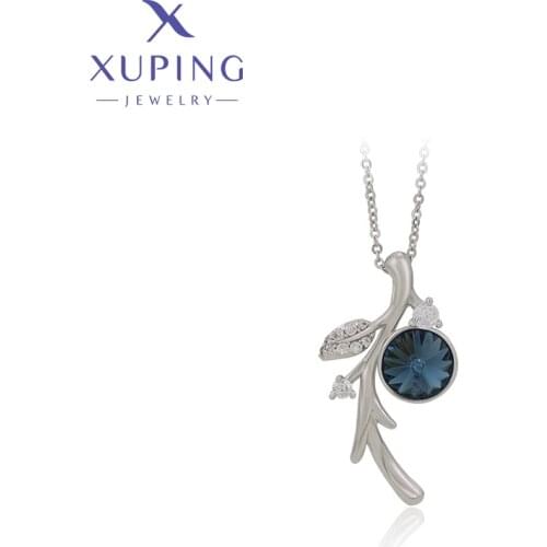 Xuping Jewelry Fashion Elegant Leaf Shaped New Arrival Design Crystals Pendant Necklace 40315