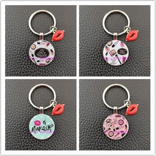 Glamour Fashion Girl Cosmetic Picture Keychain Lady Red Lips Handmade DIY Round Glass Keychain Girl Birthday Party Gift