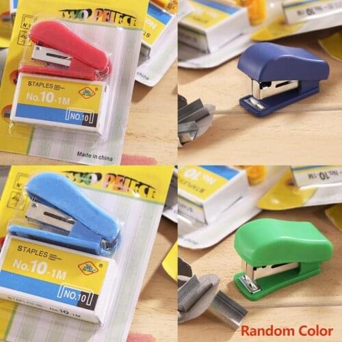 1 Pc Portable Kawaii Super Mini Stapler Useful Mini Set Binding Office Stapler Stationery Random Small Color Staples O5Z2