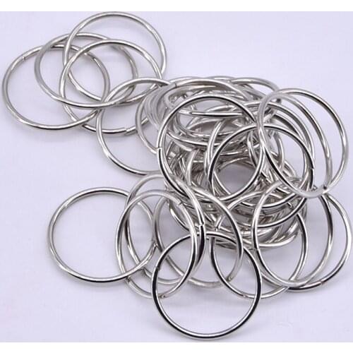 Fugitive Chain(Silver) Magic Tricks Comedy Close Up Magia Linking Ring Gimmick Props Accessories Moving Ring Magie for Magician