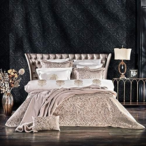 Schafer Victoria Dowry Set 11 Pieces Gold