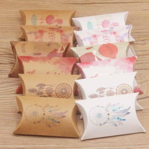 50pcs/lot New Colorful Pillow Box Present Flower Pouch Brown Paper box Wedding Favors Gift Box Christmas Party Supply
