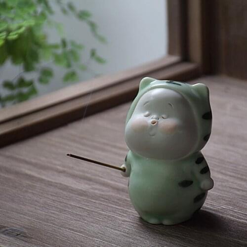 Cute girl decoration ceramic figure sculpture modern home decoration study children bedroom desk decoration