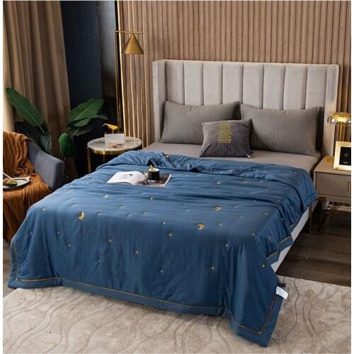Polyester summer quilt soft and cool quilted quilt 150x200cm 200x230cm suitable for 1.5m bed and 1.8m bed