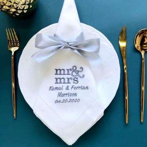 2pcs Custom embroidered napkins couple napkin Bride Groom Souvenir Anniversary wedding table decoration