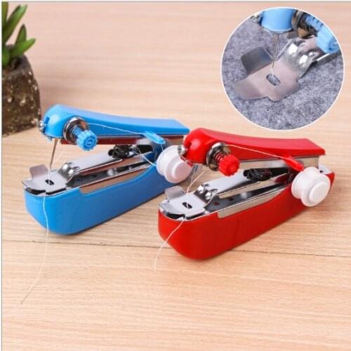 1pc Portable Mini Manual Sewing Machine Simple Operation Sewing Tools Sewing Cloth Fabric Handy Needlework Tool