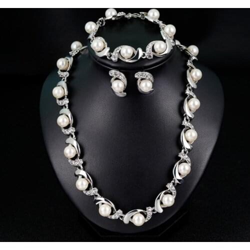 Rhinestone Faux Pearl Necklace Stud Earrings Bracelet Women Bride Jewelry Set