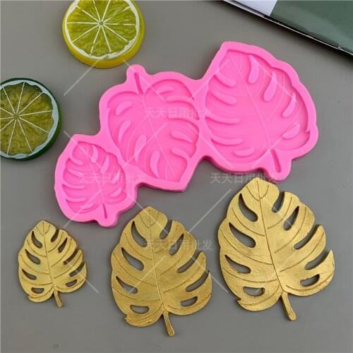 Three silicone molds of turtle back leaves of different sizes chocolate cake baking decorative plaster tools dripping mold