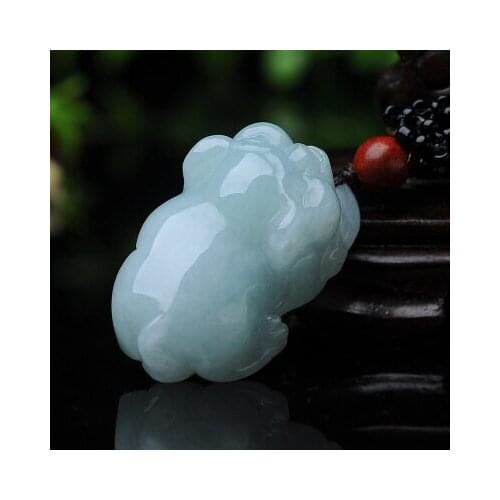 Zheru jewelry natural Burmese jade three-dimensional pig pendant necklace exquisite jewelry best gift