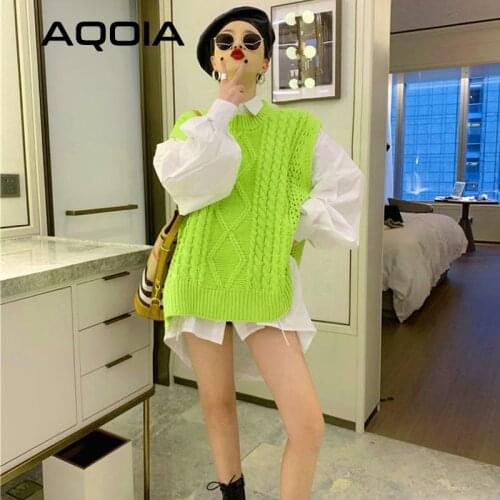 Aqoia Travel Vests