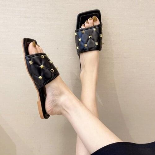 2021 Summer New Style Slippers Ladies Shoes Square Toe Ladies Slippers Ladies Summer Sandals and Slippers Flat Sandals