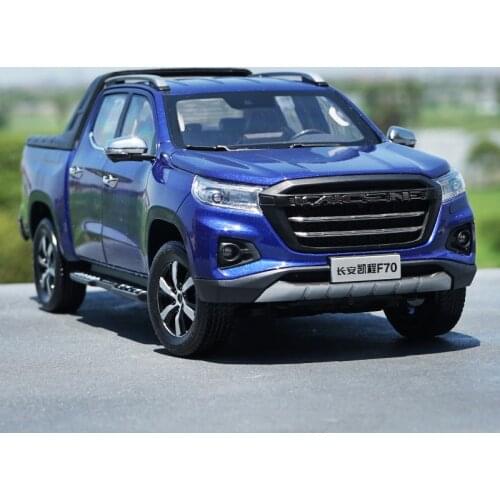 High simulation blue 1:18 Kaicheng F70 diecast truck metal car model for birthday gift