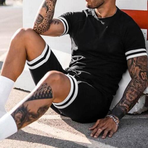 Striped Print Mens Sets Summer Black 2-piece Beach Patchwork Short Sleeve Tshirts & Shorts Pants Sets Trainingspak Mannen 2021