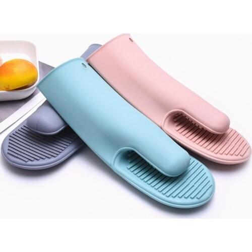 Intelitopia Aprons And Potholders