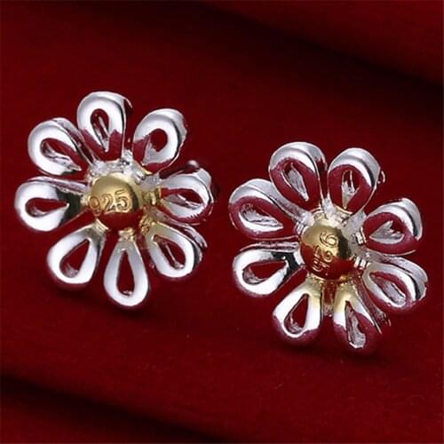 New Fashion 925 Sliver Earrings Little Daisy Earrings For Young Girls Women Charm Jewlery Gifts Daily Present