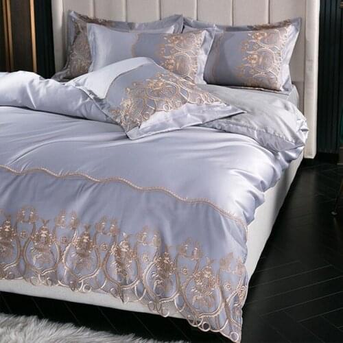 TROISCONSEILS Double Bed Linen