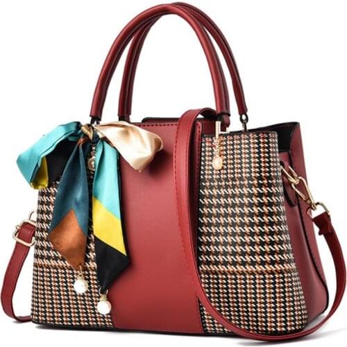 The Novel Design Big Female Bag 2021 New Fashion Handbags Female Bag High-Quality Brand Female Shoulder Messenger Bag Tote Bag