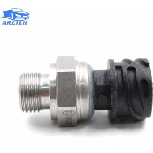 Suitable for Vo-lvo FH12 13 16 FM12 truck D12 D13 high quality fuel sensor oil pan pressure sensor 21302639 21634021