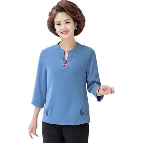 3/4 Sleeve Chiffon Shirt Summer Clothing Middle Age Mother Pullover T-Shirts Women V-neck Embroidery Tops 2021 New Tee 5XL