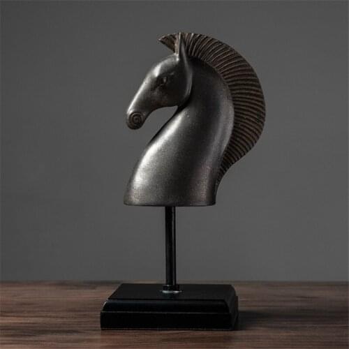 Resin European Retro Horse Head Ornaments Creative Home Book Stall Wine Cabinet Crafts Study Room Decorations