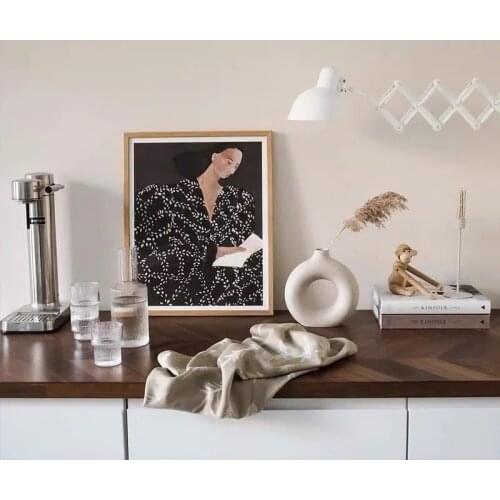 Minimalist Retro Canvas Painting Poster Print Pictures With Frame Wall Art Living Room Home Decoration Woman Life paintings