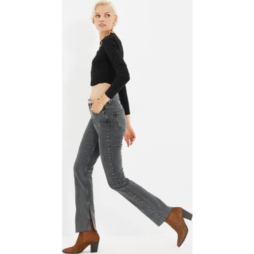 Trendyol Slit High Waist Slim Flare Jeans TWOAW22JE0382