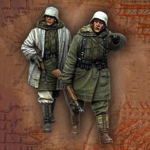 1/35 ancient crew include 2 stand Resin figure Model kits Miniature gk Unassembly Unpainted
