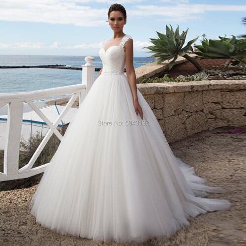 Ball Gown Tulle Wedding Dresses 2021 Sweetheart Lace Appliques Straps Wedding Bridal Gowns with Beaded Sash Vestidos de Noiva