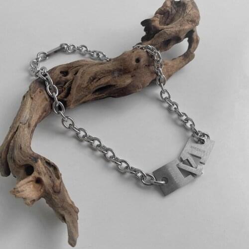 VSnow Hiphop Stainless Steel Geometric Square Buckle Lock Chokers Necklace for Women Cool Letter Chunky Chain Necklace Jewelry