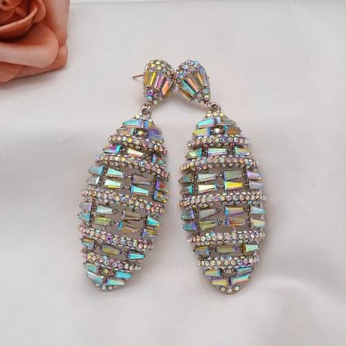 Luxury Female Crystal Rhinestone Earrings Fashion Long Bridal Dangle Drop Jewelry Elegant Gift For Women Girlfriend