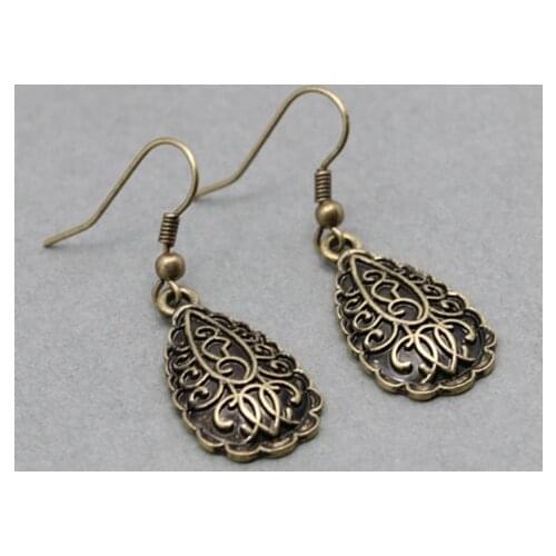 Promotion price Selling high-end fashion vintage teardrop-shaped earrings brand cc allied express jewelry