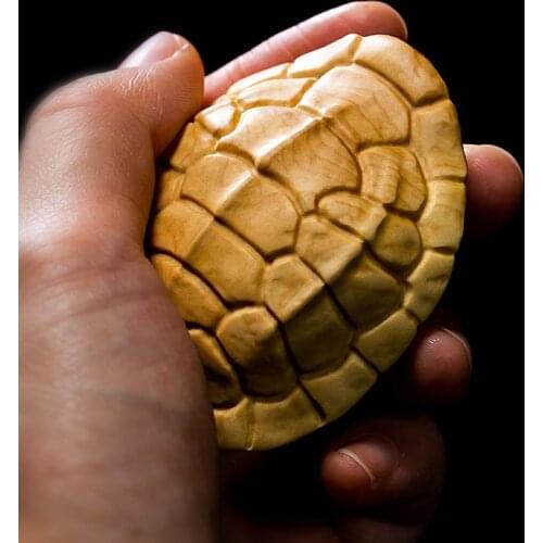 7cm Mythical Lucky Tortoise Shell Wood Good Luck Myth Animal Statue Arts Solid Wood Figurines Handmade Carved Home Decoration